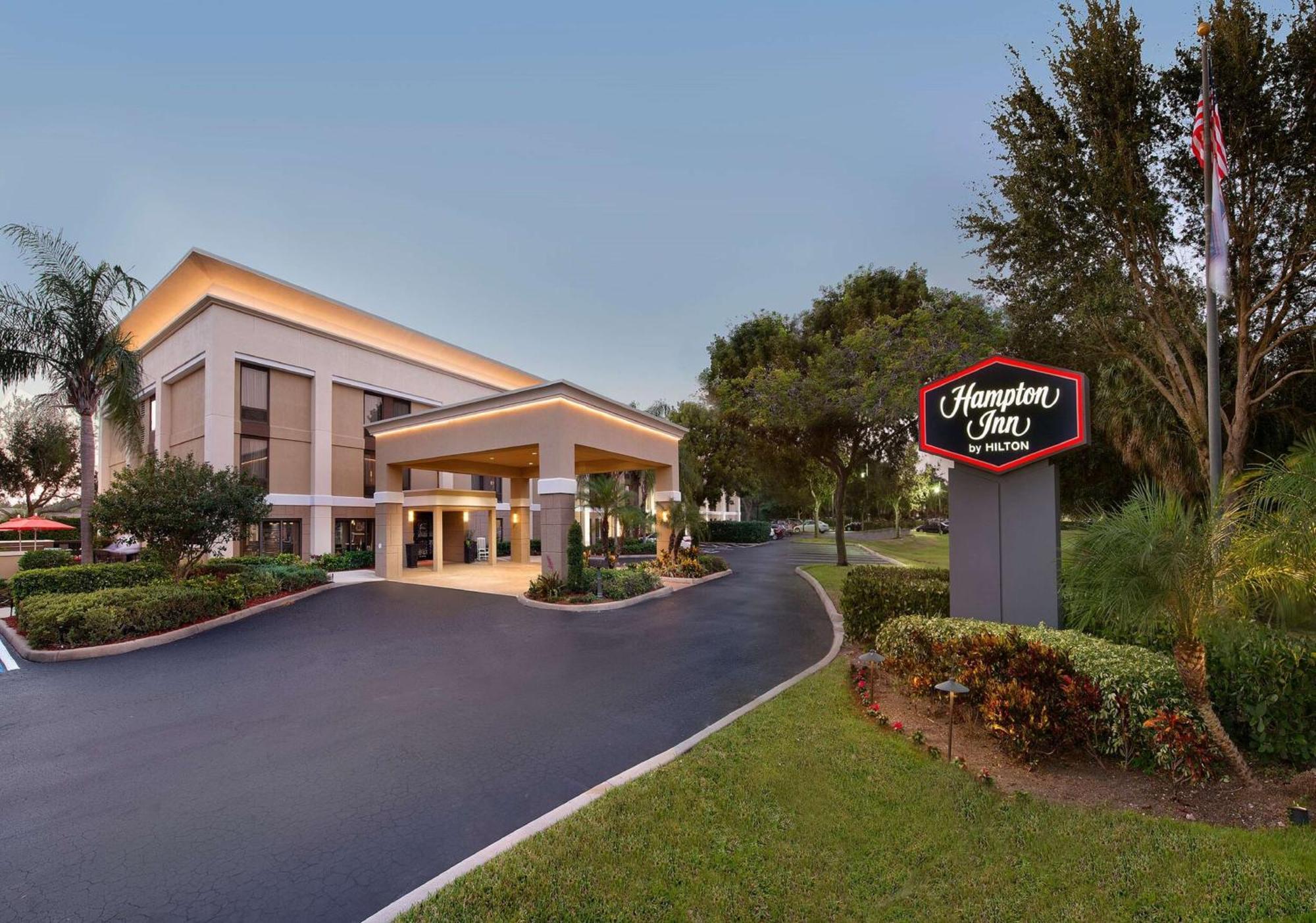 Hampton Inn Naples - I-75 Exterior photo